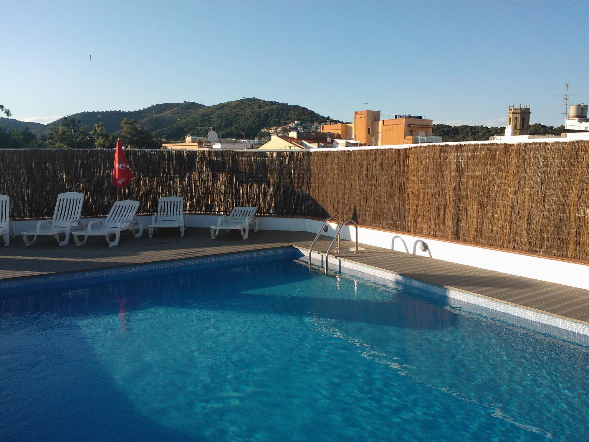 Hotel Checkin Montpalau Pineda de Mar Exterior photo